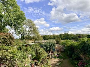 Photo 10- click for photo gallery